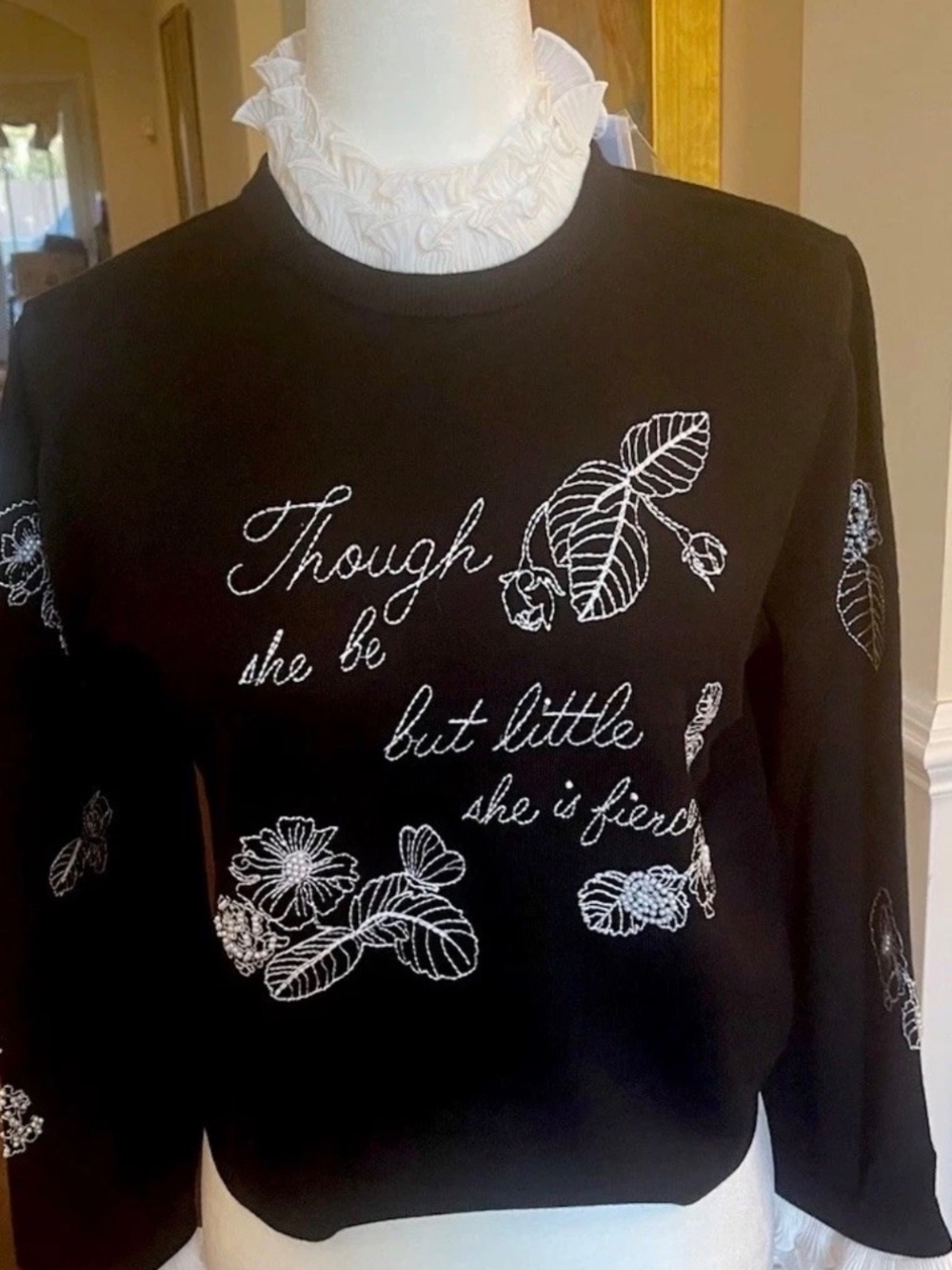 Alice + Olivia Carolann inspiring Embellished Sweater Ruffled Collar Sz S $595 - Picture 6 of 14